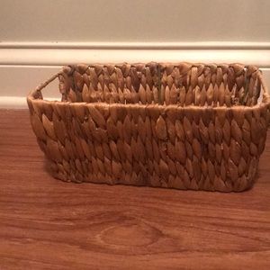 Woven basket